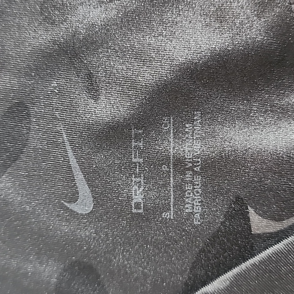 Nike Dri-FIT One Mid-Rise Camo Leggings Women's size - Picture 10 of 10